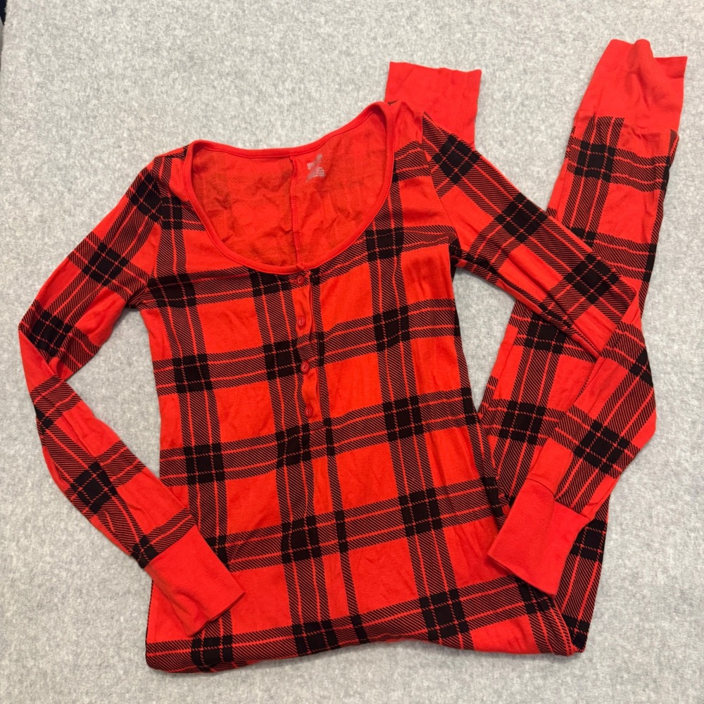 Victoria's Secret PINK Red Plaid Chillest Wrapper Pajamas Small Christmas